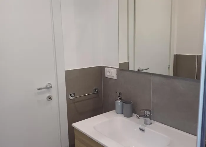 アパート Matt House 2 ラ・スペツィア