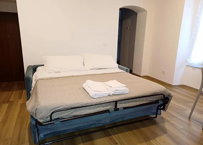 Matt House 2 アパート